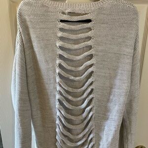 Ribbed Open-Back Knit Sweater in Light Gray